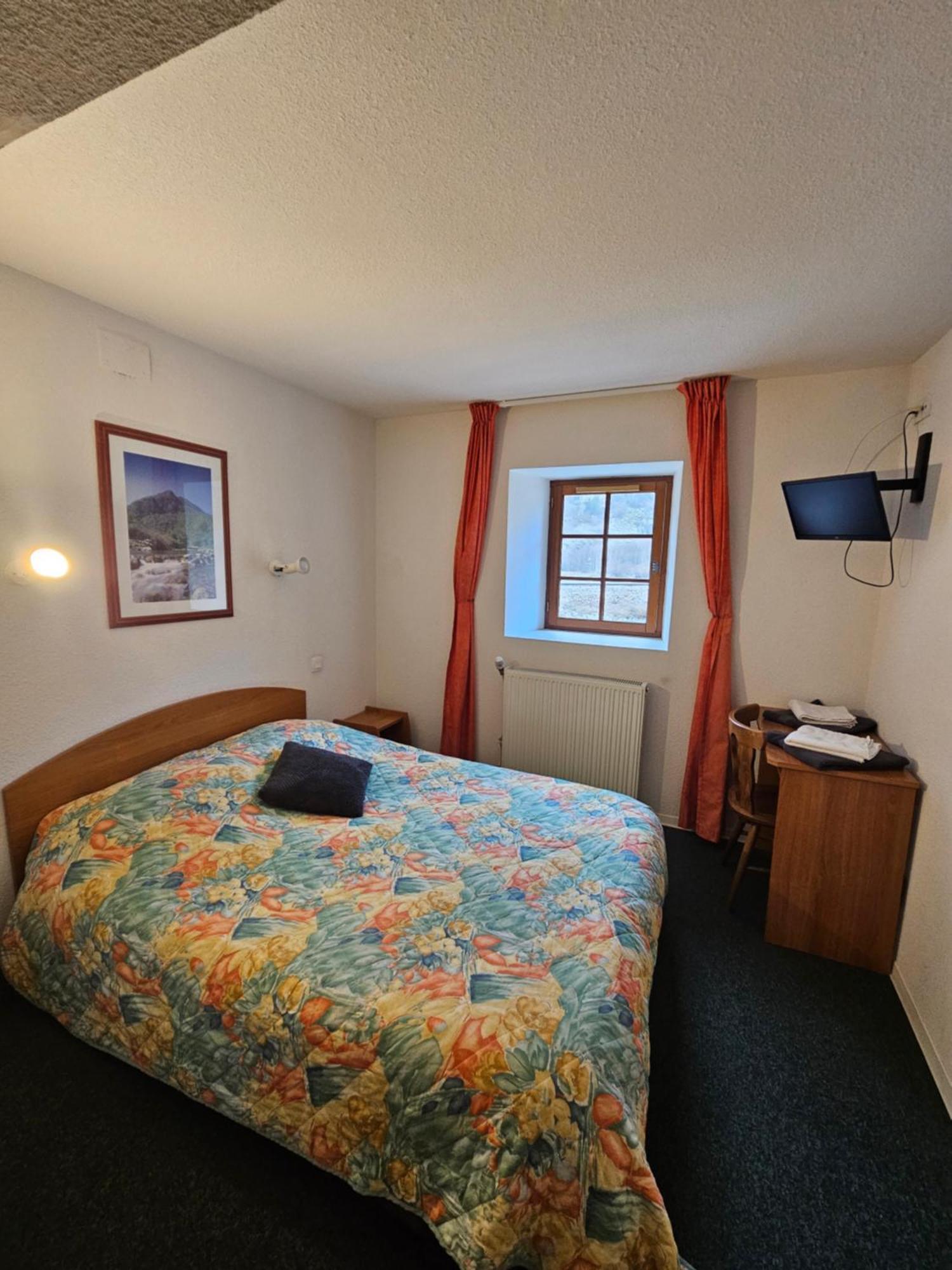 Le Campcardos Hotell Porta Exteriör bild