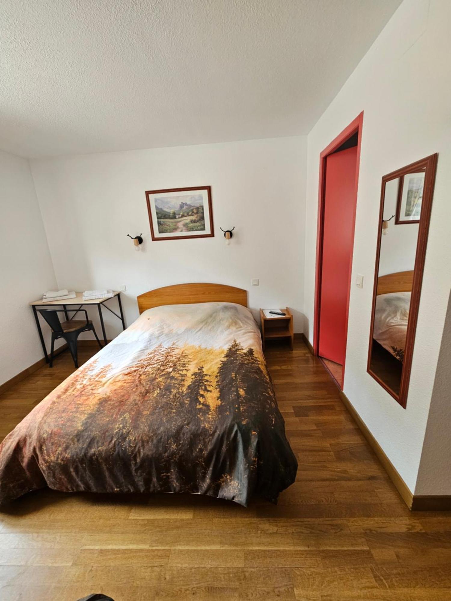 Le Campcardos Hotell Porta Exteriör bild