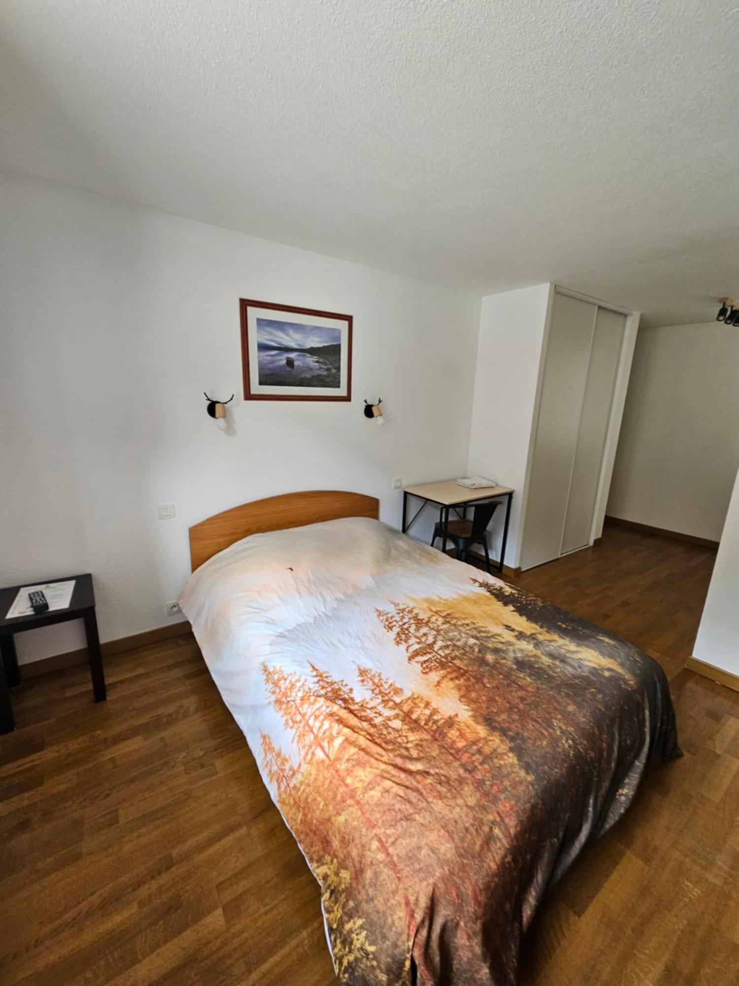 Le Campcardos Hotell Porta Exteriör bild