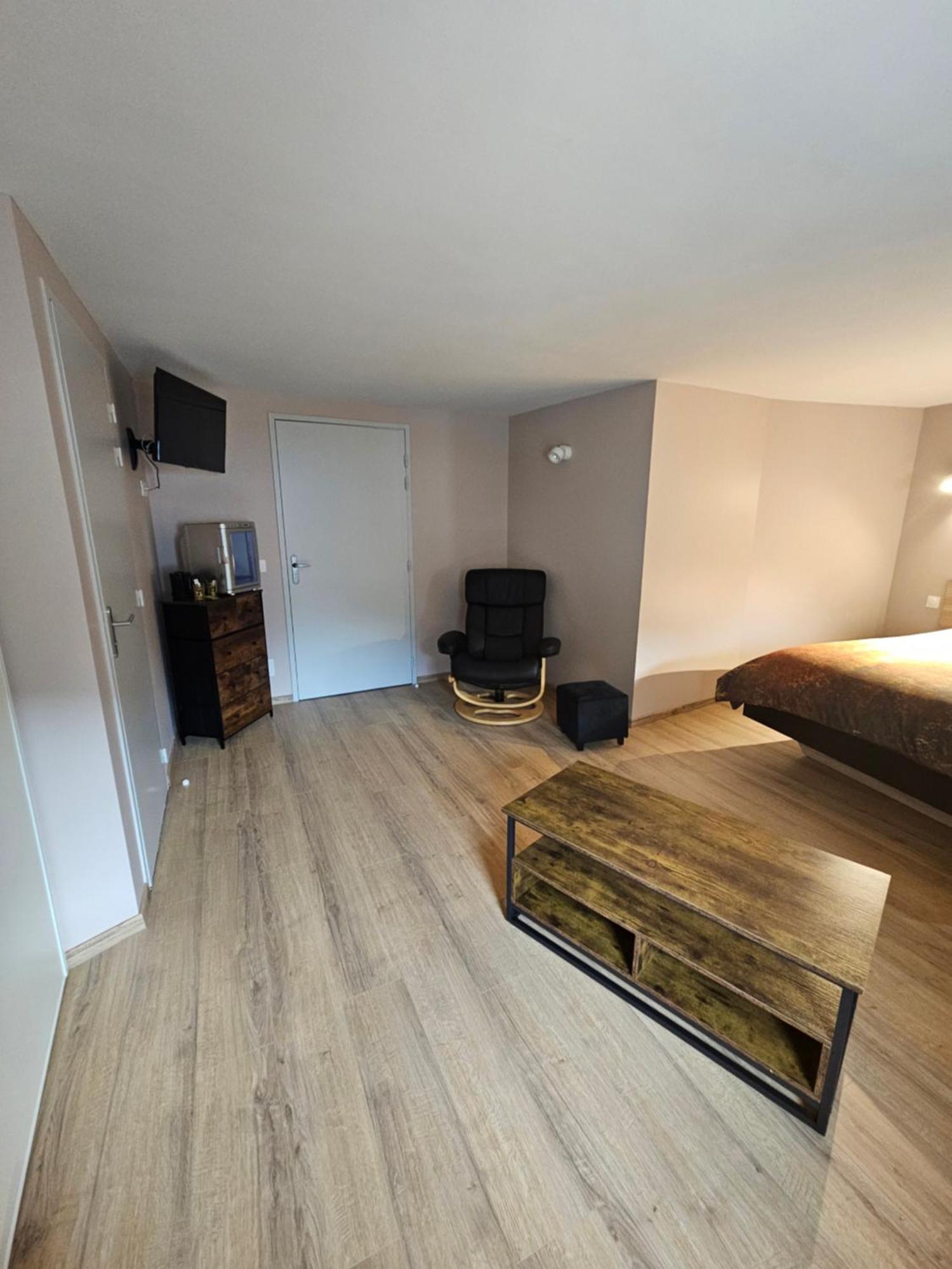 Le Campcardos Hotell Porta Exteriör bild