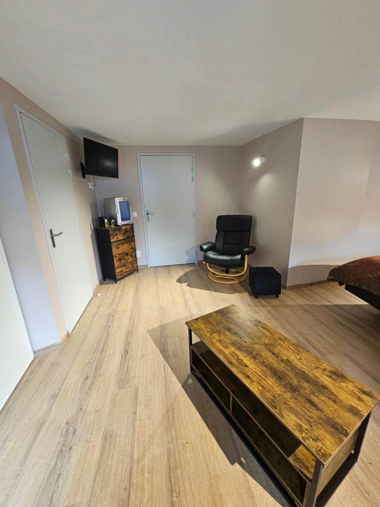 Le Campcardos Hotell Porta Exteriör bild
